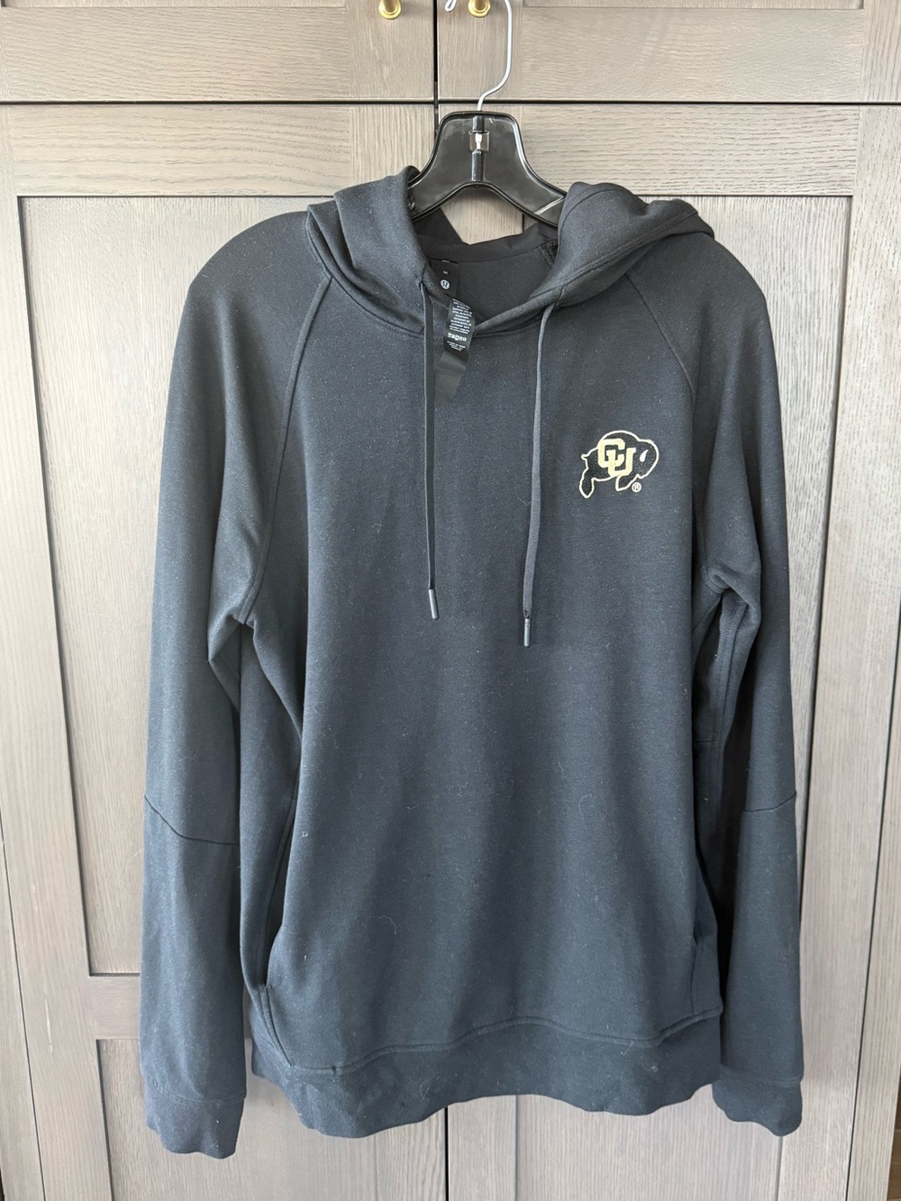 lululemon Black Hoodie with CU Boulder Logo, Men’s M